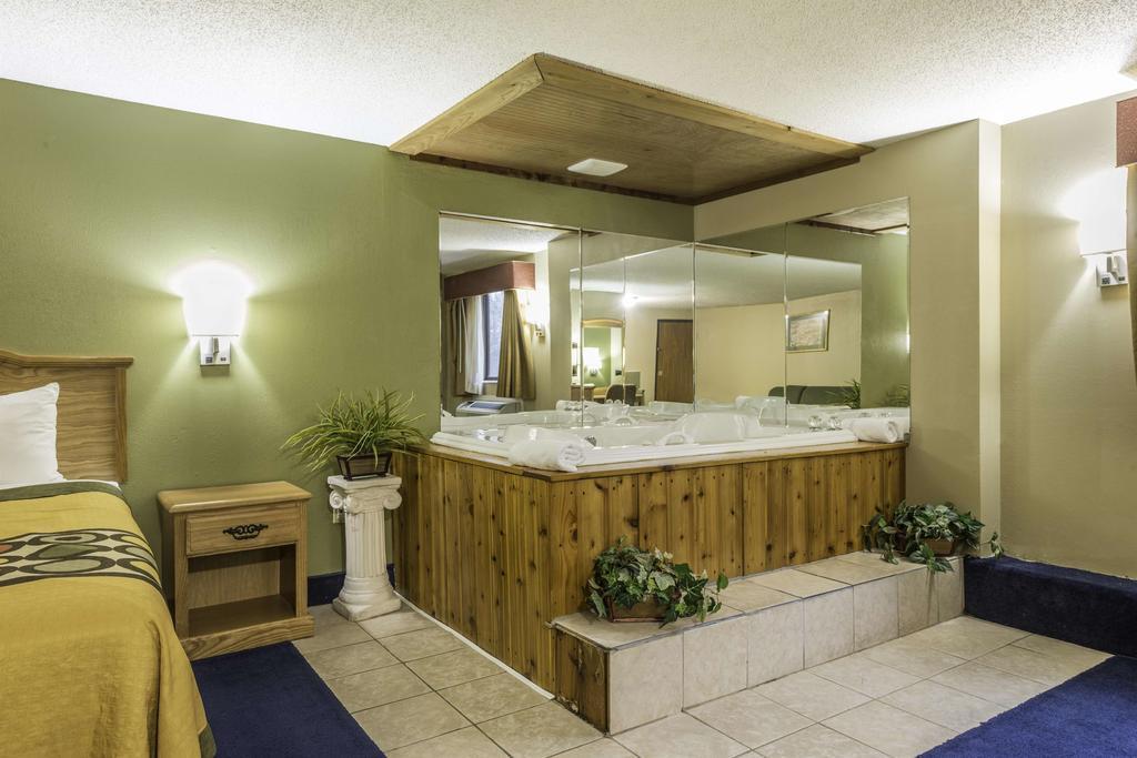 Super 8 By Wyndham St. Clair Mo Hotel Saint Clair Buitenkant foto