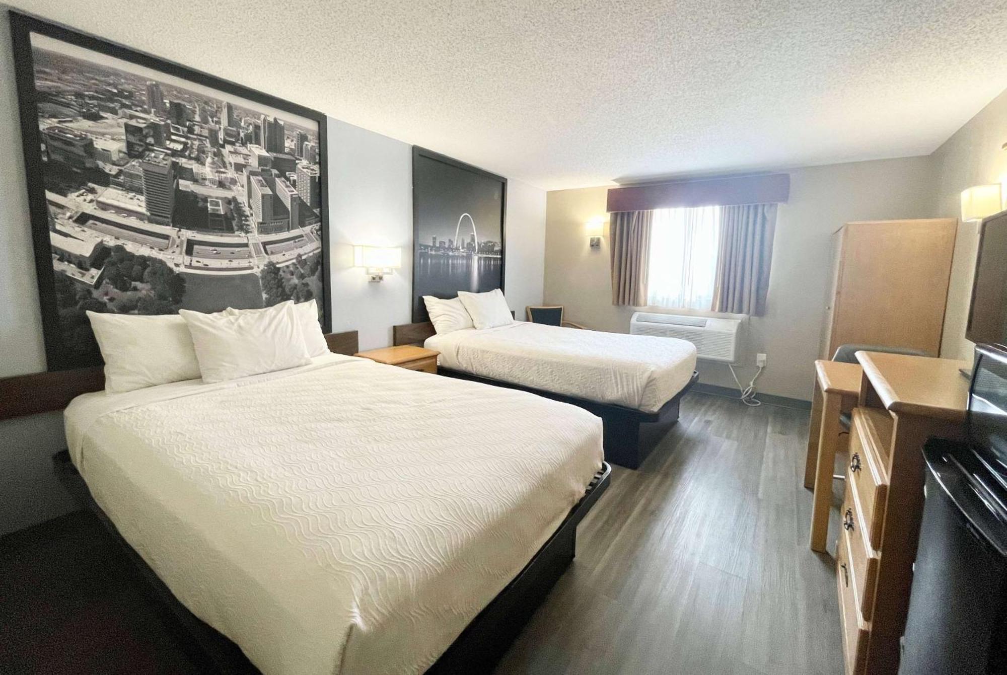 Super 8 By Wyndham St. Clair Mo Hotel Saint Clair Buitenkant foto